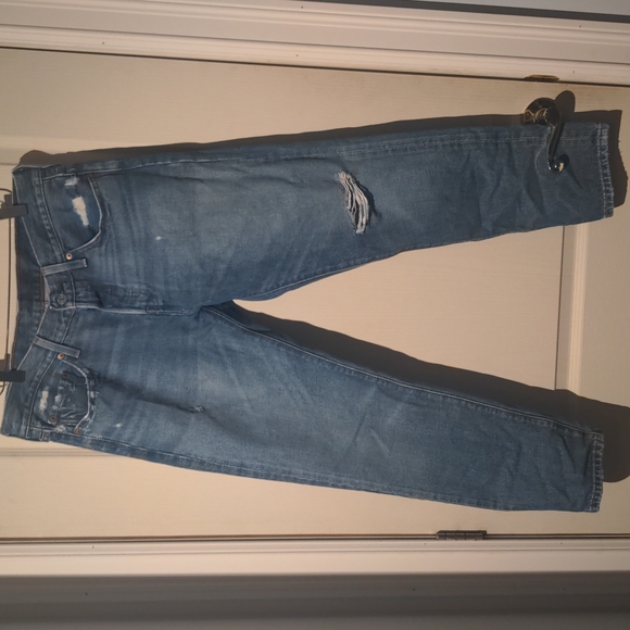 Levi's - holed jeans - Picture 1 of 4